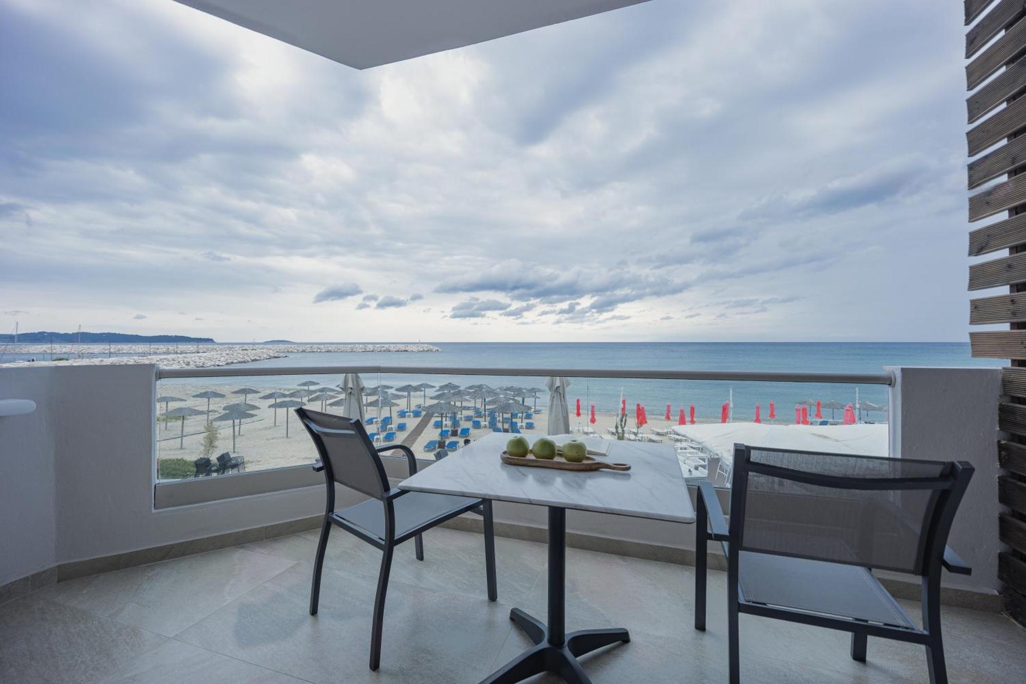 Anna Beach Suites Limenaria  Luaran gambar