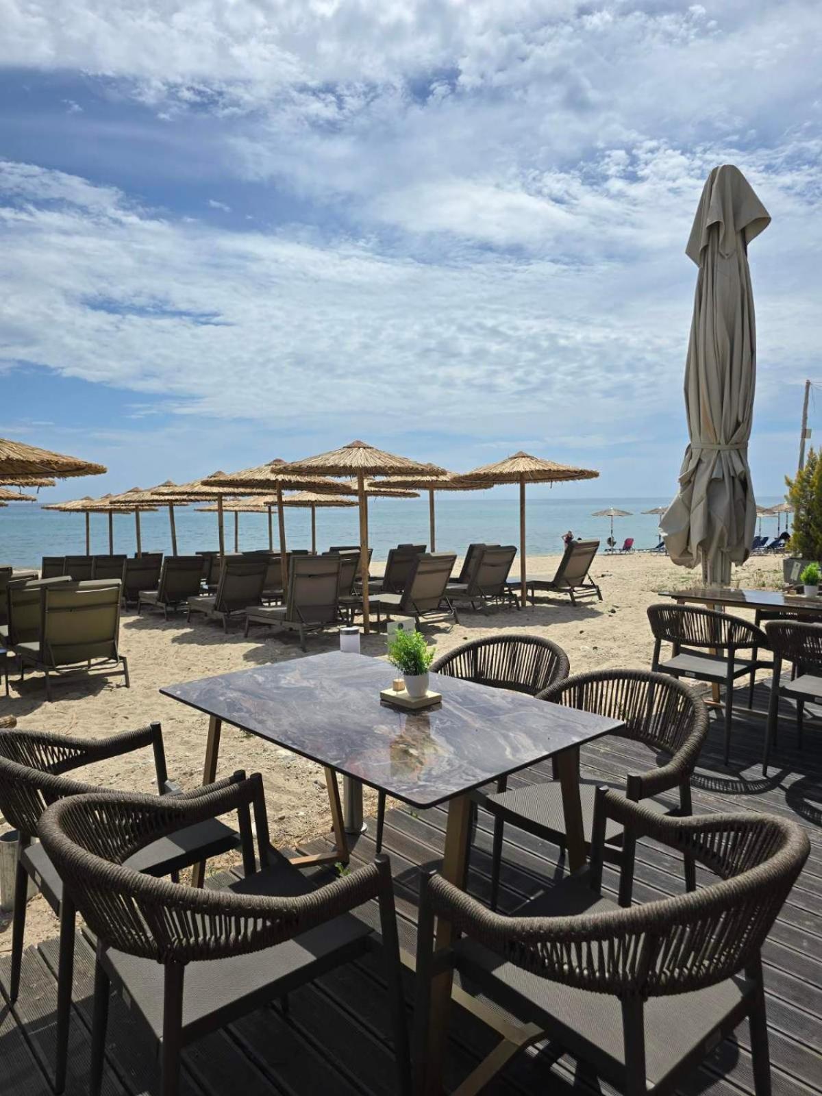 Anna Beach Suites Limenaria  Luaran gambar